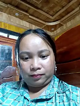 Snapshot of -Kitty-92 chatting on September 10, 2025, 10:48 am -Kitty-92 online show from September 10, 2025, 10:48 am