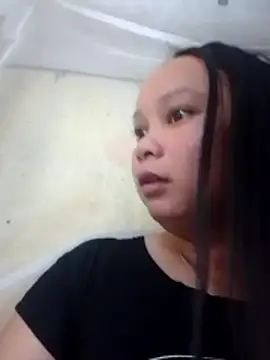 -Kitty-92 online show from November 22, 2025, 11:04 pm