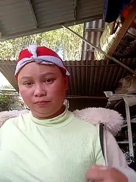 -Kitty-92 online show from December 1, 2025, 7:35 am