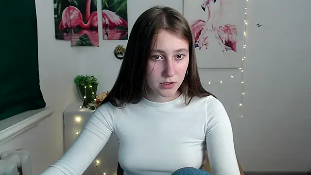 Snapshot of Milka_kamila chatting on October 12, 2025, 12:48 pm Milka kamila online show from October 12, 2025, 12:48 pm