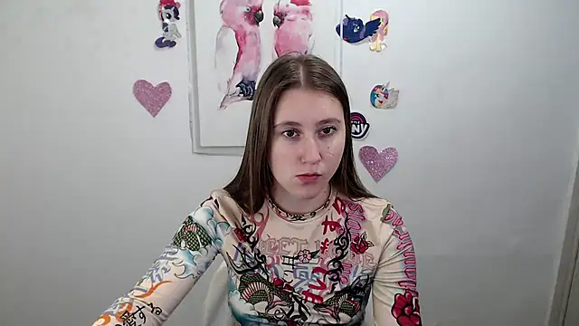 Snapshot of Milka_kamila chatting on October 19, 2025, 10:05 am Milka kamila online show from October 19, 2025, 10:05 am