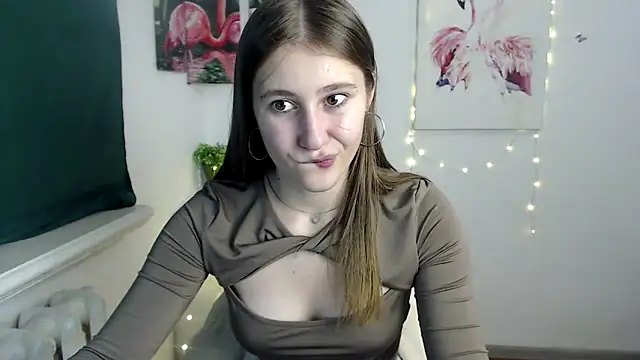 Snapshot of Milka_kamila chatting on October 22, 2025, 12:16 pm Milka kamila online show from October 22, 2025, 12:16 pm