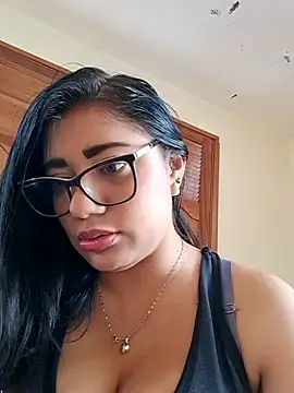 Snapshot of Monse--145 chatting on November 30, 2025, 3:38 pm Monse--145 online show from November 30, 2025, 3:38 pm