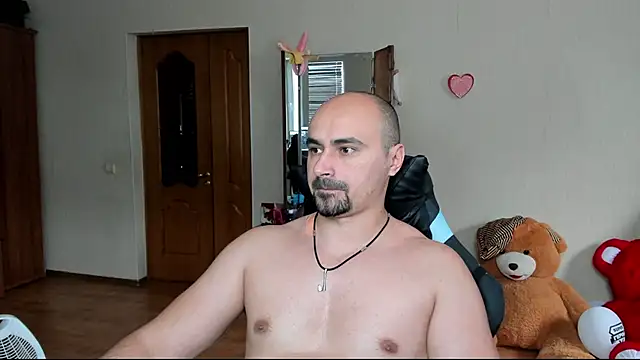 Snapshot of Gri_SH chatting on September 30, 2025, 12:10 pm Gri SH online show from September 30, 2025, 12:10 pm