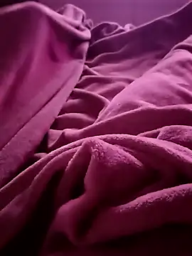 NiceBadgera online show from October 12, 2025, 10:20 pm