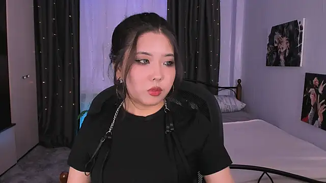 Snapshot of cutieskygirl_ chatting on November 6, 2025, 6:47 am cutieskygirl online show from November 6, 2025, 6:47 am