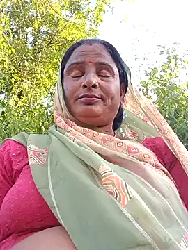 Snapshot of Mamta_cut25A chatting on September 26, 2025, 10:52 am Mamta cut25A online show from September 26, 2025, 10:52 am