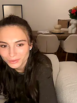 SophiiaStarr online show from October 24, 2025, 5:42 pm