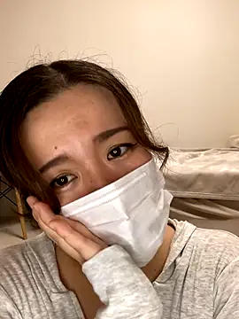 Snapshot of NATSUMI00 chatting on October 16, 2025, 5:36 pm NATSUMI00 online show from October 16, 2025, 5:36 pm