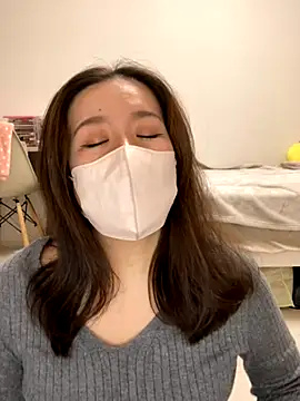 Snapshot of NATSUMI00 chatting on October 24, 2025, 4:03 pm NATSUMI00 online show from October 24, 2025, 4:03 pm