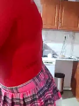 Snapshot of MiriandZacki chatting on December 2, 2025, 11:15 am MiriandZacki online show from December 2, 2025, 11:15 am