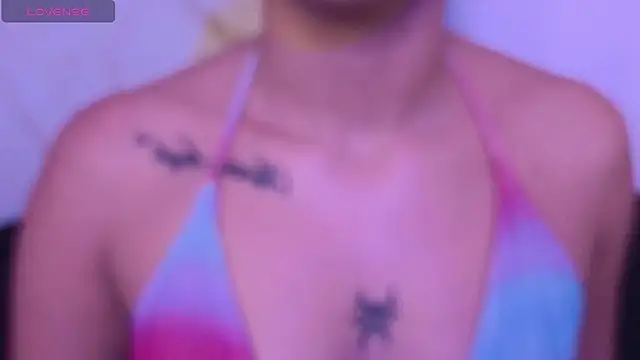 Anny mendes online show from November 26, 2025, 3:51 am