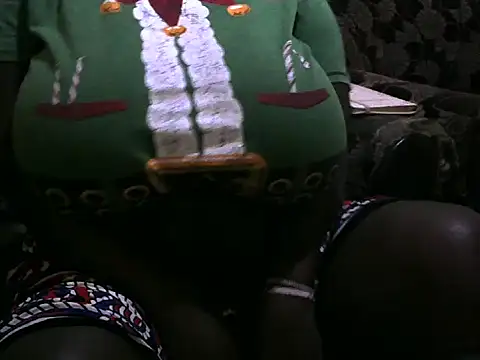 Snapshot of HornyDrop chatting on October 13, 2025, 4:12 am HornyDrop online show from October 13, 2025, 4:12 am