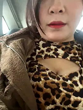 Snapshot of smgirls chatting on November 16, 2025, 5:02 am smgirls online show from November 16, 2025, 5:02 am