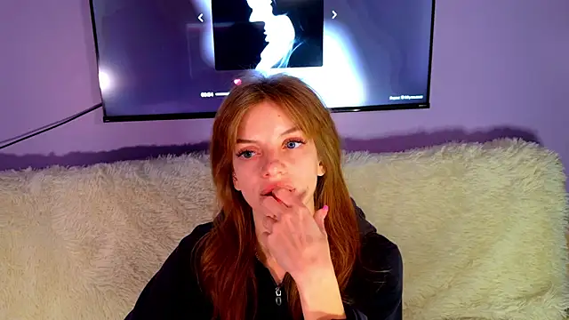 Snapshot of mari__papi chatting on December 3, 2025, 11:30 am mari papi online show from December 3, 2025, 11:30 am