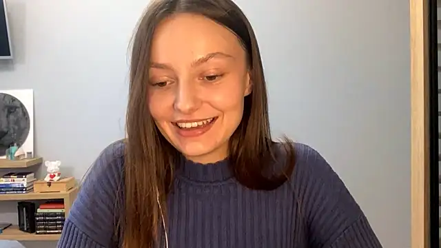 Snapshot of SoulHiperAgne_ chatting on October 31, 2025, 2:07 pm SoulHiperAgne online show from October 31, 2025, 2:07 pm