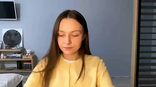 Snapshot of SoulHiperAgne_ chatting on November 25, 2025, 2:06 pm SoulHiperAgne online show from November 25, 2025, 2:06 pm