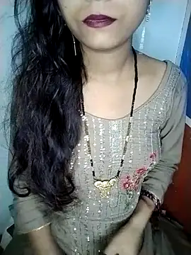 Snapshot of Komal-Rajput chatting on October 6, 2025, 6:38 pm Komal-Rajput online show from October 6, 2025, 6:38 pm
