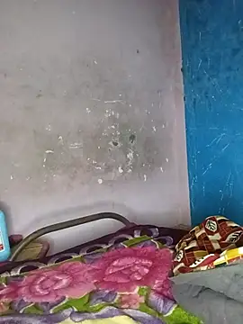 Komal-Rajput online show from December 4, 2025, 4:16 pm