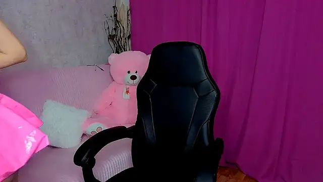 MaryamXSX online show from November 30, 2025, 12:47 am