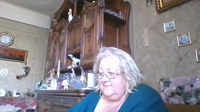 Lala-Love56 online show from September 27, 2025, 8:30 am