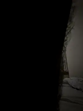 Snapshot of couplelove3 chatting on November 4, 2025, 2:10 am couplelove3 online show from November 4, 2025, 2:10 am