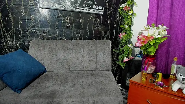 carl jhonson821 online show from November 19, 2025, 1:55 pm