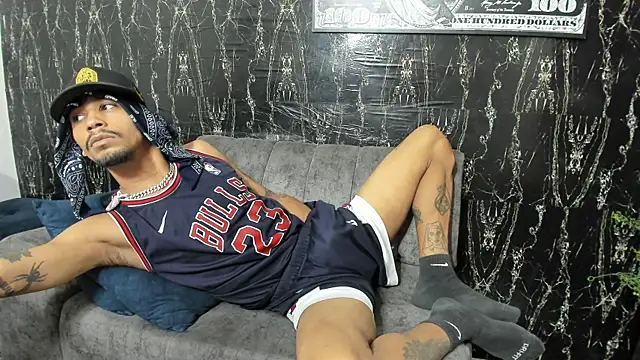 carl jhonson821 online show from November 20, 2025, 2:06 pm