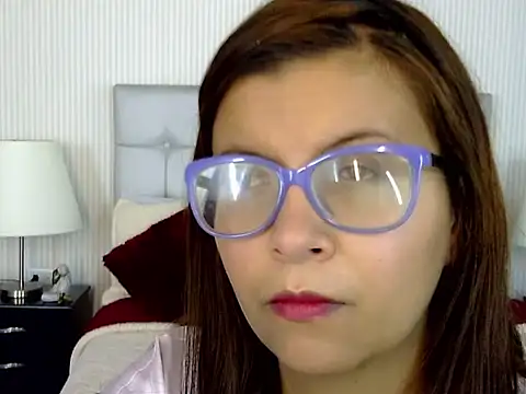 Snapshot of Amber_Rouge_ chatting on October 13, 2025, 12:27 pm Amber Rouge online show from October 13, 2025, 12:27 pm