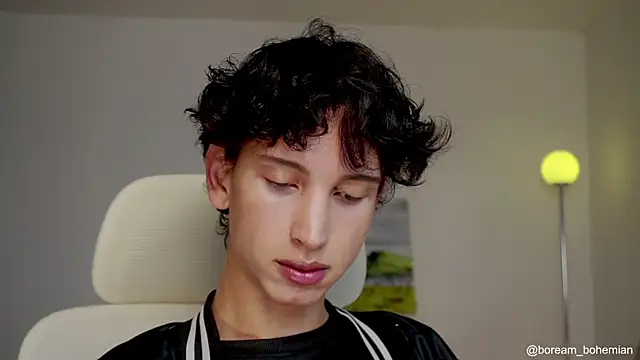 boream online show from October 8, 2025, 11:08 am