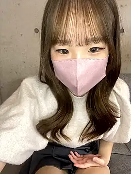 Snapshot of maika_3 chatting on October 10, 2025, 4:11 am maika 3 online show from October 10, 2025, 4:11 am