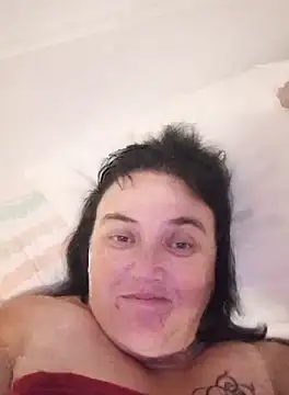 Snapshot of Minou1610 chatting on October 4, 2025, 8:18 pm Minou1610 online show from October 4, 2025, 8:18 pm