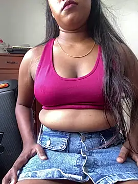 Snapshot of vinushi chatting on September 10, 2025, 6:57 am vinushi online show from September 10, 2025, 6:57 am