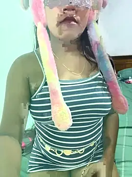 Snapshot of vinushi chatting on October 1, 2025, 9:04 am vinushi online show from October 1, 2025, 9:04 am