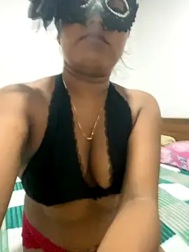 Snapshot of vinushi chatting on October 16, 2025, 3:35 pm vinushi online show from October 16, 2025, 3:35 pm