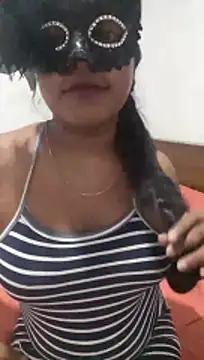 Snapshot of vinushi chatting on October 26, 2025, 2:17 am vinushi online show from October 26, 2025, 2:17 am