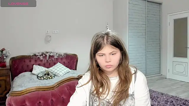 Lilly Jess online show from December 21, 2025, 8:49 pm