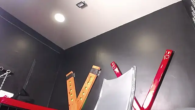 Snapshot of Matthewlodge chatting on September 18, 2025, 1:46 pm Matthewlodge online show from September 18, 2025, 1:46 pm