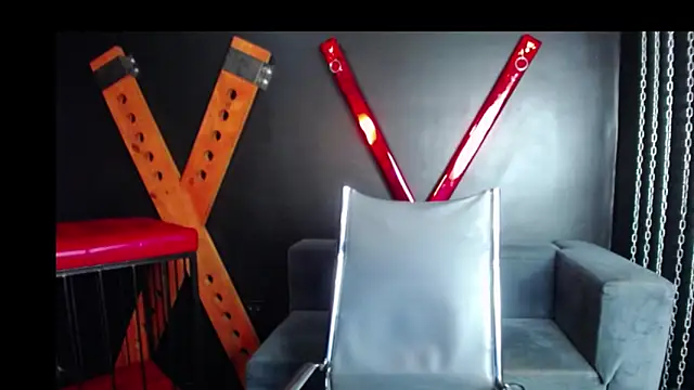 Snapshot of Matthewlodge chatting on October 28, 2025, 1:14 pm Matthewlodge online show from October 28, 2025, 1:14 pm