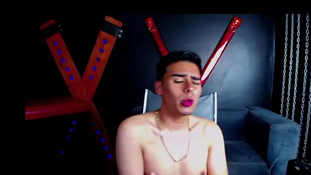 Snapshot of Matthewlodge chatting on November 5, 2025, 1:55 pm Matthewlodge online show from November 5, 2025, 1:55 pm