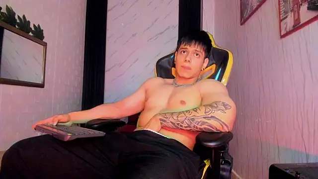 Snapshot of xKevyn chatting on October 8, 2025, 12:25 pm xKevyn online show from October 8, 2025, 12:25 pm