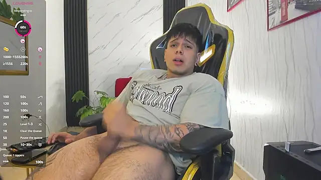 Snapshot of xKevyn chatting on November 29, 2025, 12:19 pm xKevyn online show from November 29, 2025, 12:19 pm