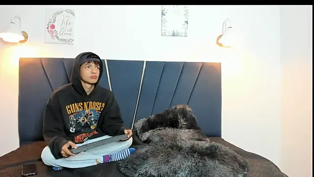 Snapshot of maicol_cum23 chatting on September 16, 2025, 1:56 pm maicol cum23 online show from September 16, 2025, 1:56 pm