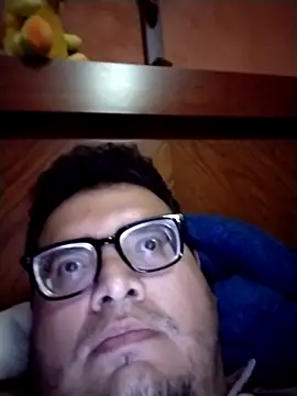 Santiagoqro85 online show from October 1, 2025, 3:01 am