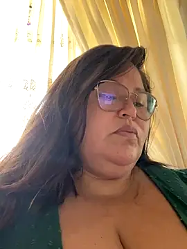 Snapshot of BigBoss_Paris69 chatting on September 27, 2025, 4:56 pm BigBoss Paris69 online show from September 27, 2025, 4:56 pm