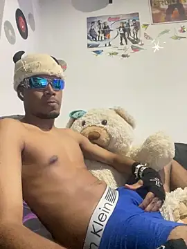 Snapshot of Teito69 chatting on September 17, 2025, 4:36 am Teito69 online show from September 17, 2025, 4:36 am