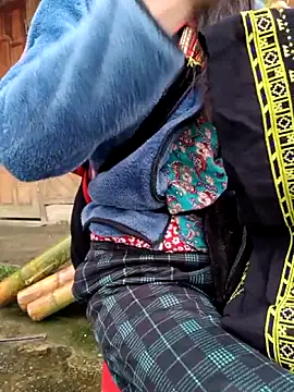 kemtuoi-sex online show from November 8, 2025, 9:53 am