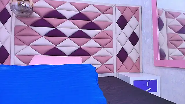 Snapshot of abbyrouss_ chatting on September 22, 2025, 3:08 am abbyrouss online show from September 22, 2025, 3:08 am