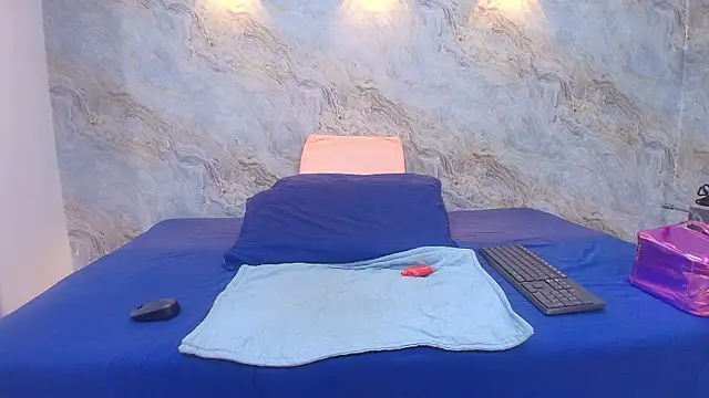 Snapshot of abbyrouss_ chatting on October 30, 2025, 3:08 am abbyrouss online show from October 30, 2025, 3:08 am