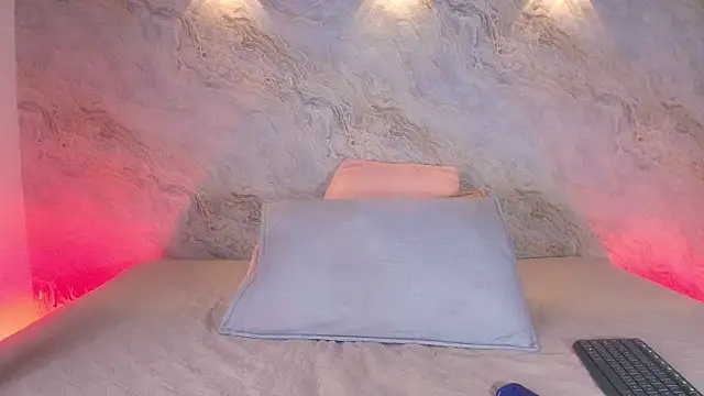 Snapshot of abbyrouss_ chatting on November 7, 2025, 3:06 am abbyrouss online show from November 7, 2025, 3:06 am